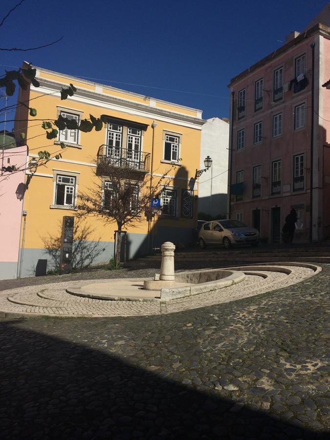 Guesthouse Castelo Lisboa Екстериор снимка