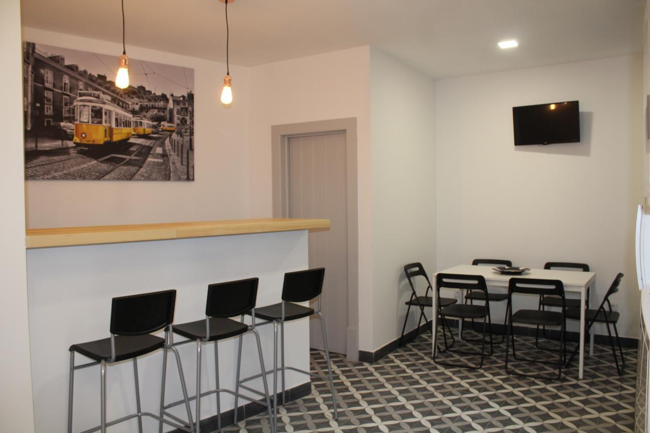 Guesthouse Castelo Lisboa Стая снимка