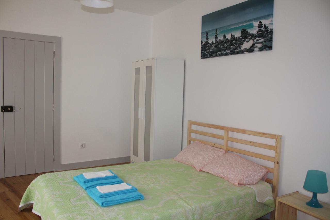 Guesthouse Castelo Lisboa Стая снимка