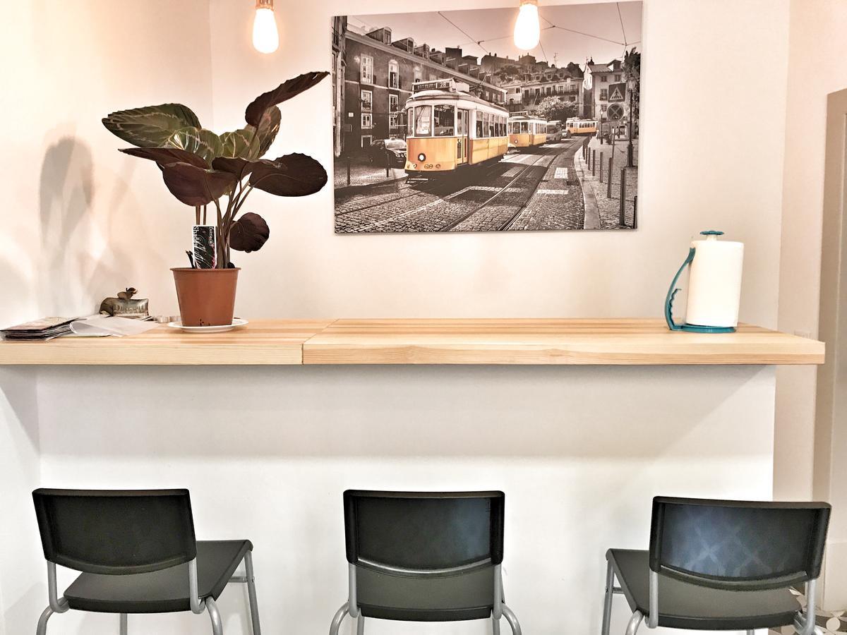 Guesthouse Castelo Lisboa Екстериор снимка