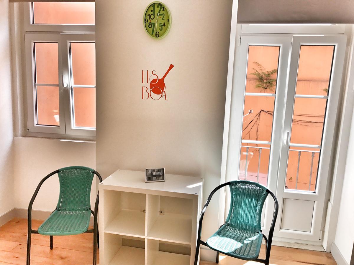 Guesthouse Castelo Lisboa Стая снимка